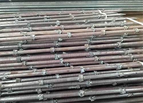 扎赉特隧道钢花管